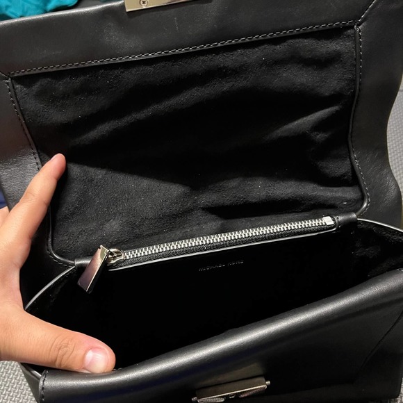 Michael Kors Cece Black Chain Shoulder Bag Leather Womens - Picture 8 of 12